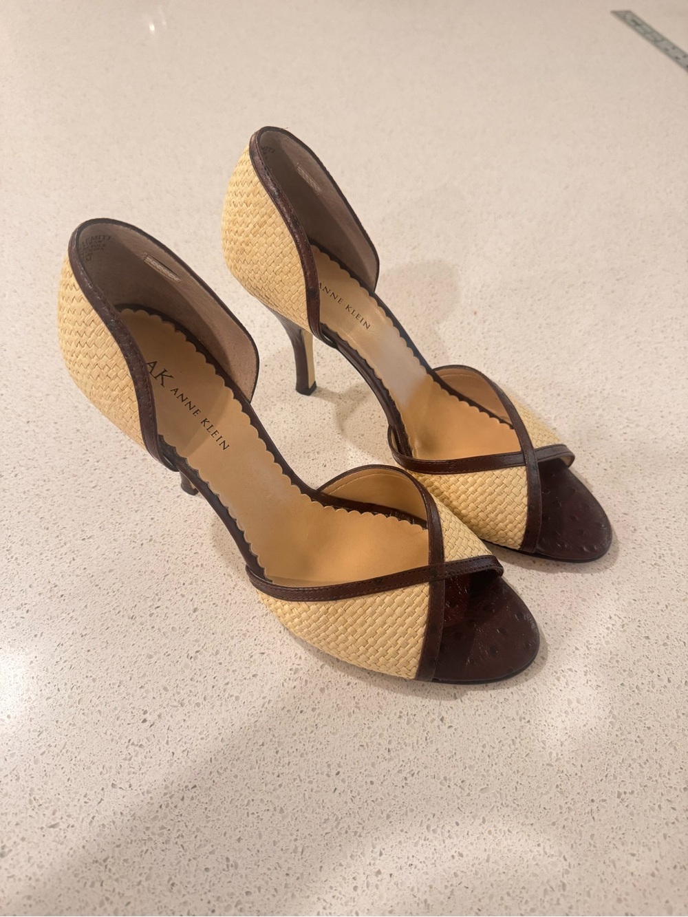 Anne Klein Tan Straw and Brown Heels